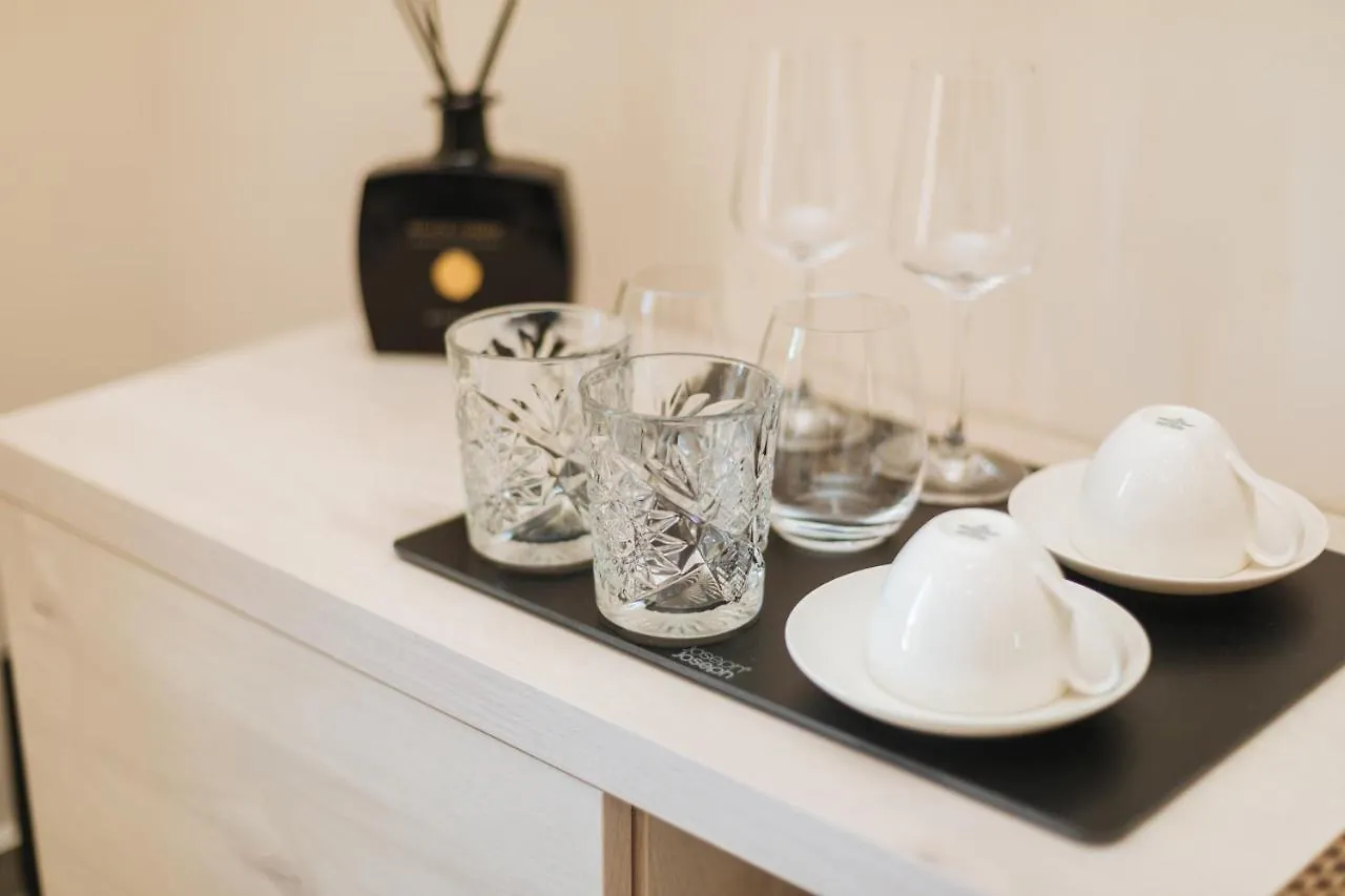 City Harbour Deluxe Suites Zadar Apartment