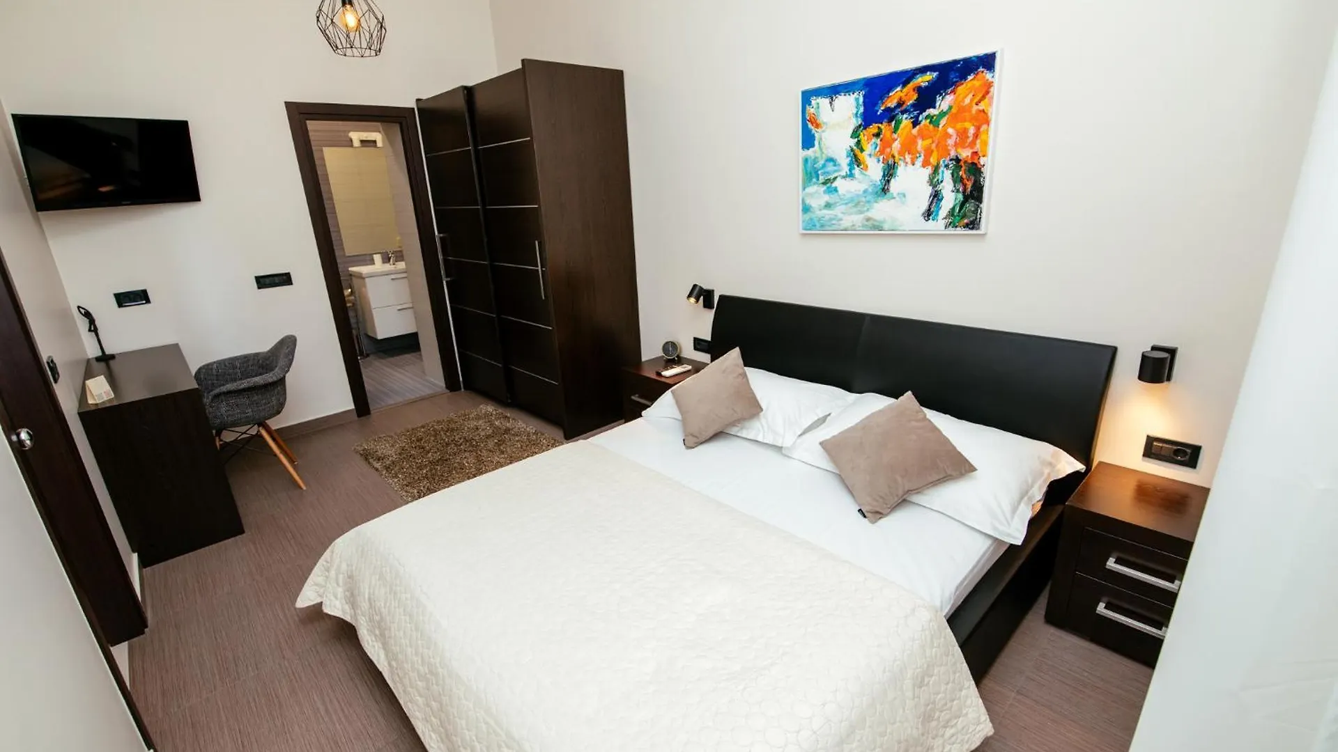 City Harbour Deluxe Suites Zadar Kroatien
