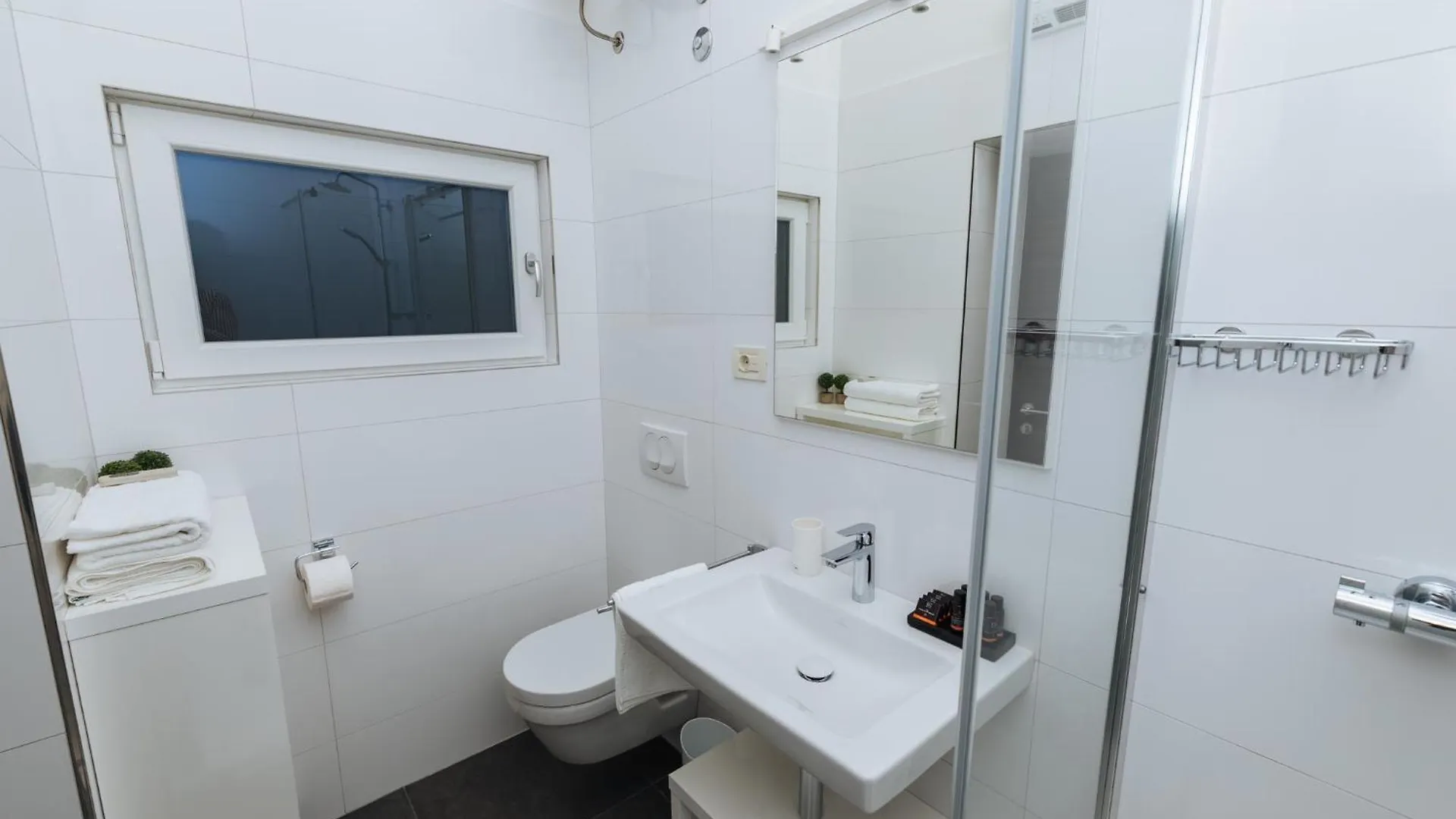 Apartment City Harbour Deluxe Suites Zadar Croatia