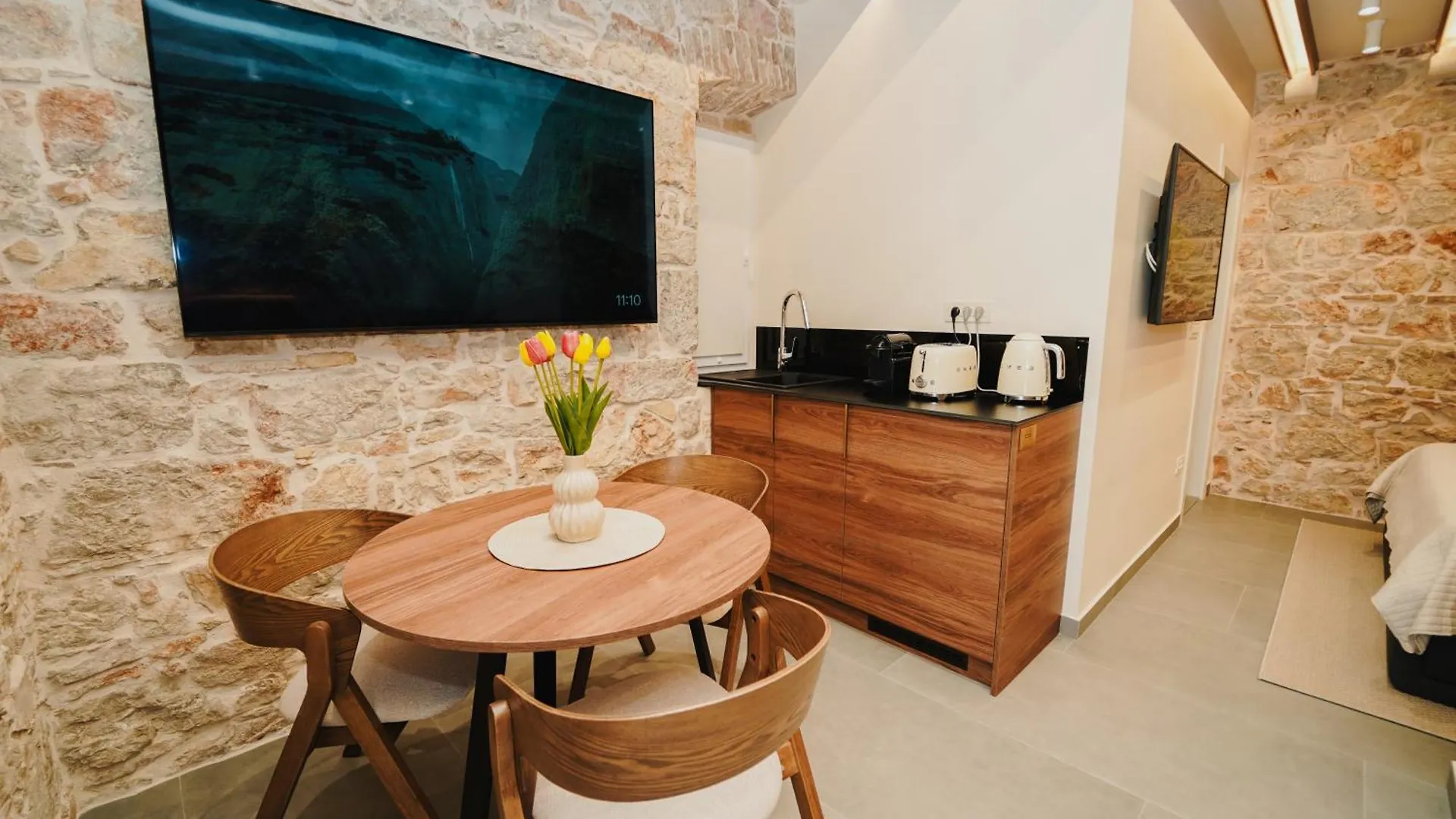 City Harbour Deluxe Suites Zara 0*,